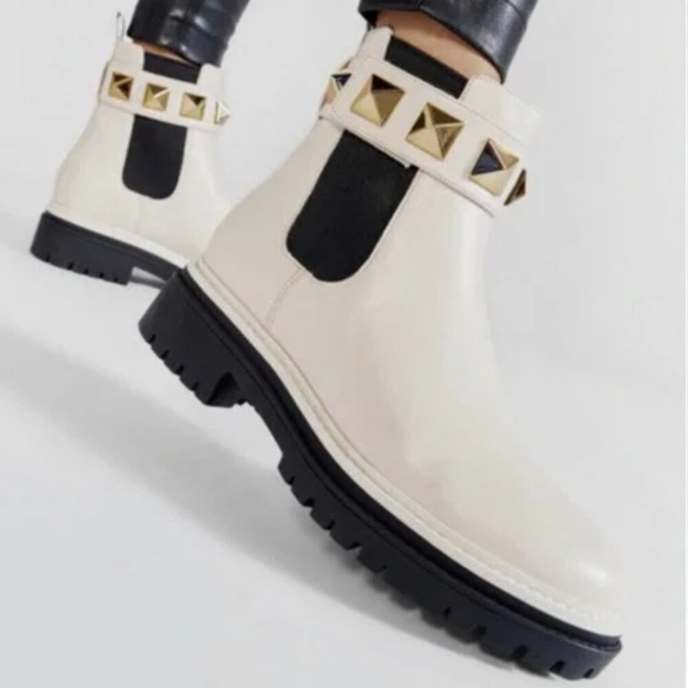 MICHAEL Michael Kors Pyramid Studs Chelsea Ankle Boot